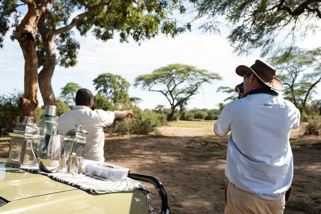 Vila Tlouwana Camp Kasane Exteriér fotografie